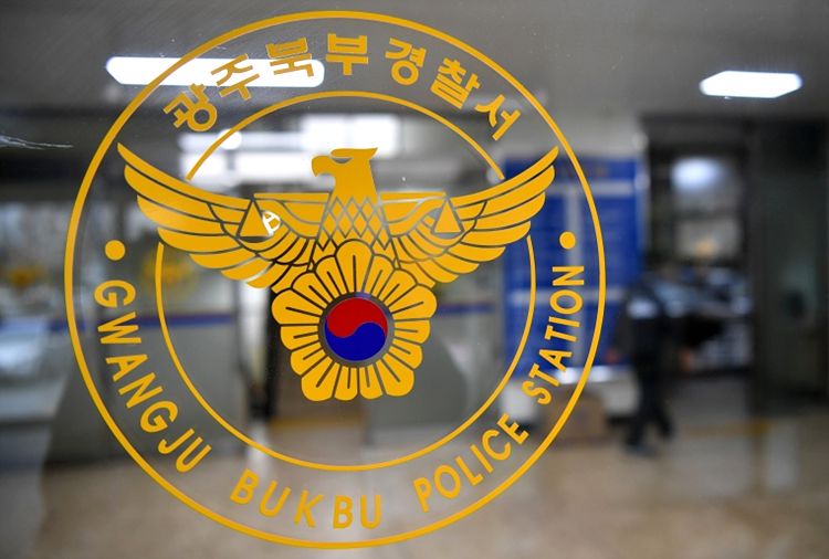 차량 5대서 950만원 털어간 상습 차털이 40대 구속