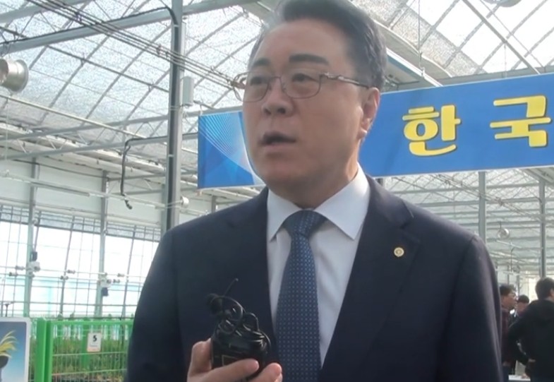 구복규 화순군수 한국 춘란 최초 수출 기념 인터뷰