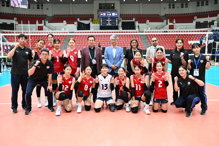 U-16 여자배구, 홍콩과의 아시아선수권 8강 1차전서 3-0 대승