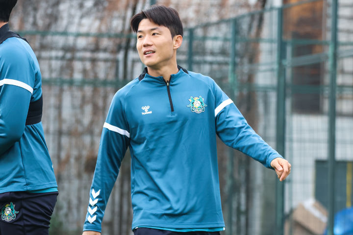 프로축구 K리그2 안산, '레버쿠젠 출신' 류승우 영입