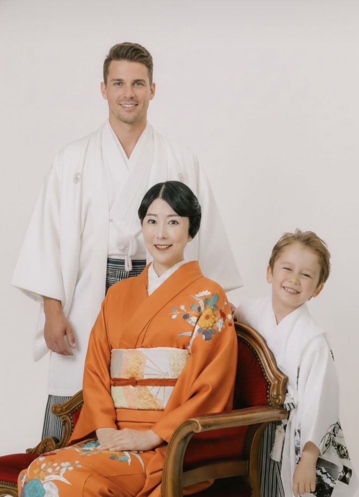 '비혼모' 사유리, 외국인 남편 깜짝 공개…"젠과 똑닮아"